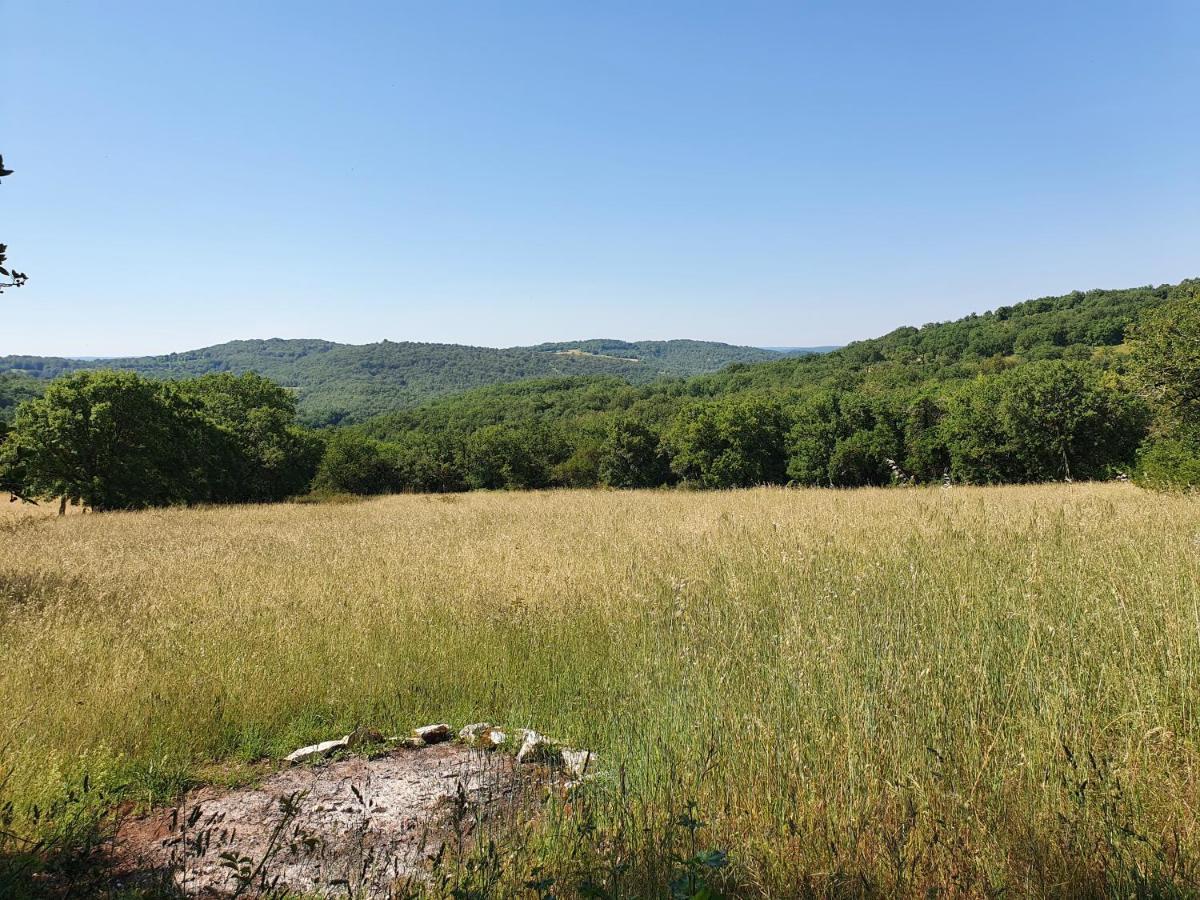 Sur Le Causse De St Chels, Charme Sport Et Détente Saint-Chels