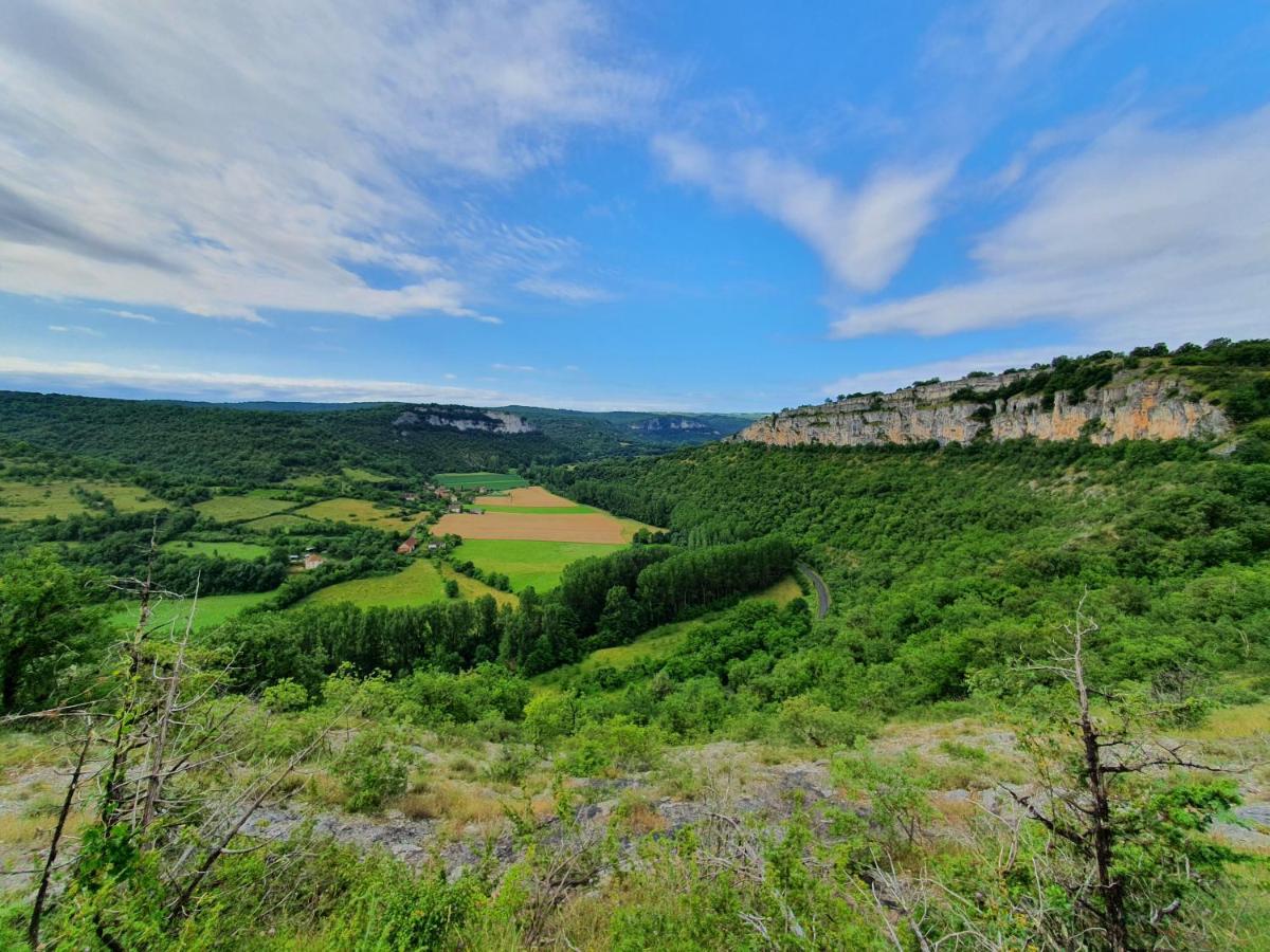 Sur Le Causse De St Chels, Charme Sport Et Detente
