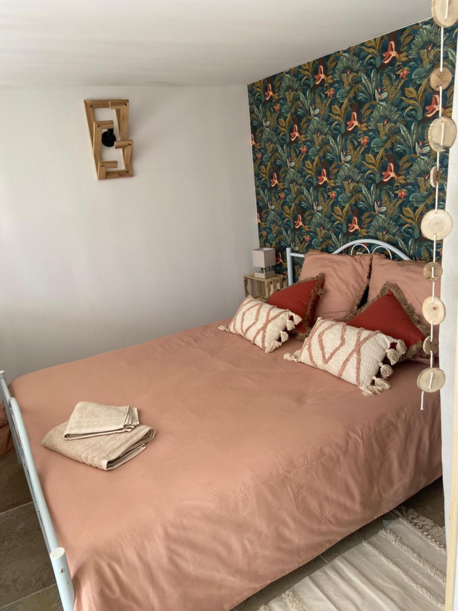 Sur Le Causse De St Chels, Charme Sport Et Detente Holiday home *