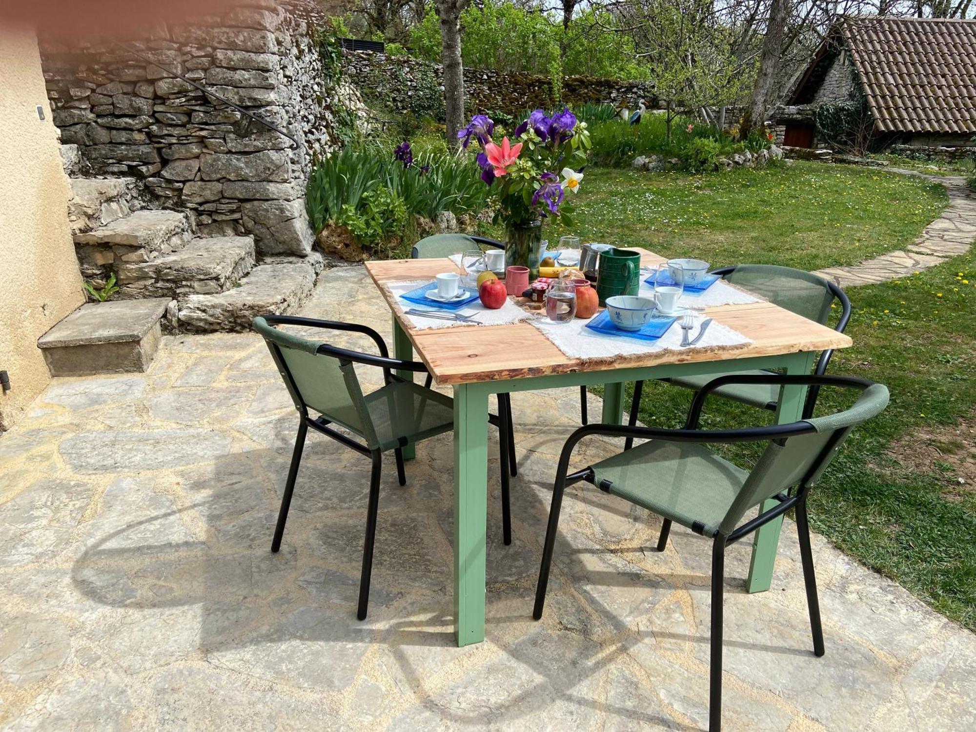 Sur Le Causse De St Chels, Charme Sport Et Détente Saint-Chels