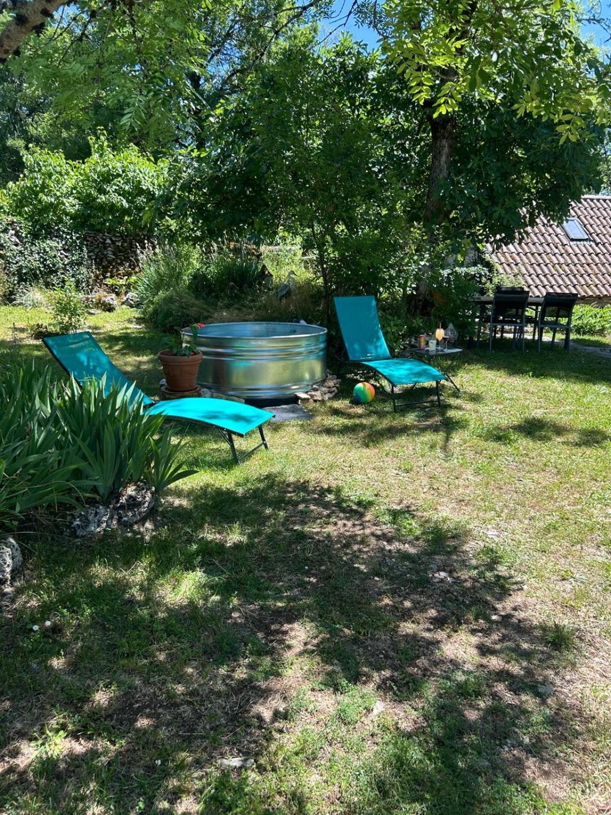 Sur Le Causse De St Chels, Charme Sport Et Détente Hébergement de vacances