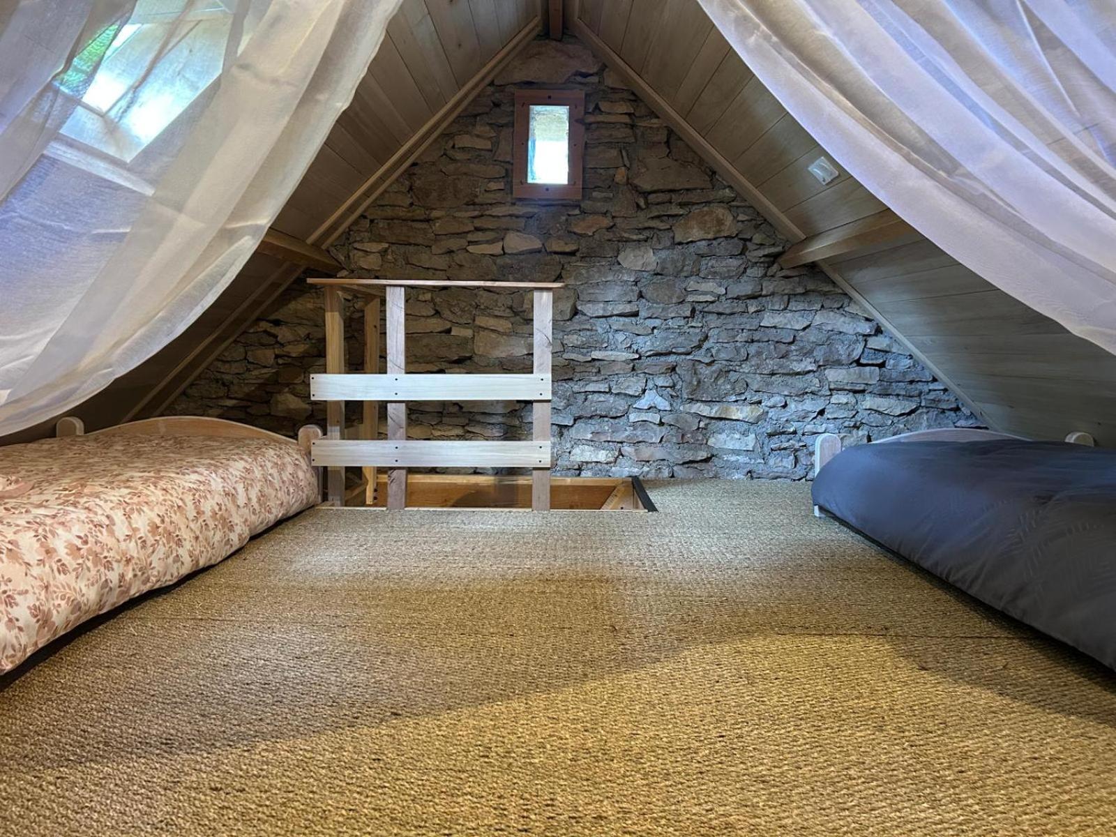 Hébergement de vacances Sur Le Causse De St Chels, Charme Sport Et Détente