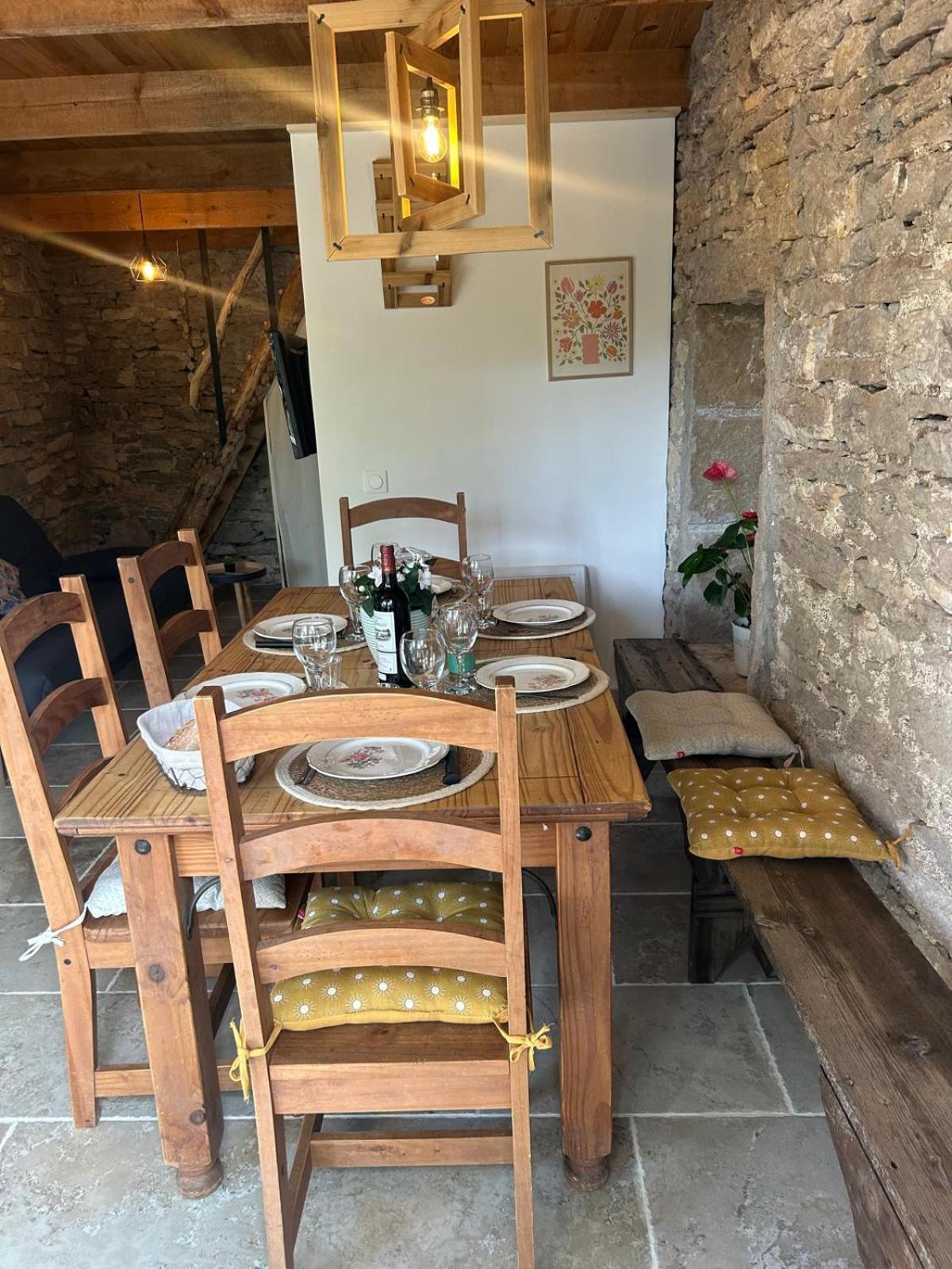 Holiday home Sur Le Causse De St Chels, Charme Sport Et Detente Saint-Chels