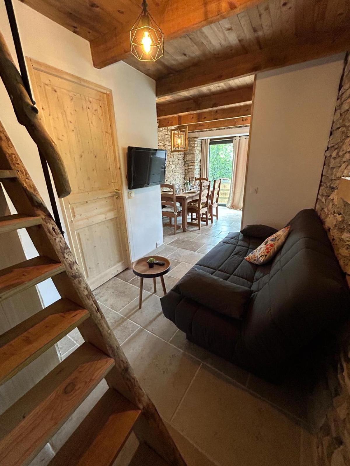 Sur Le Causse De St Chels, Charme Sport Et Detente Holiday home Saint-Chels